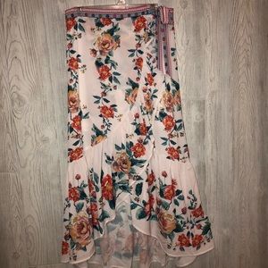 Vici White Floral Skirt Set